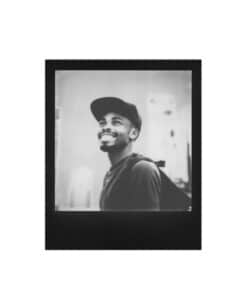 Alternative view of POLAROID B&W I-TYPE FILM (BLACK FRAME EDITION) 寶麗來即影即有菲林相紙 (黑邊框黑白)