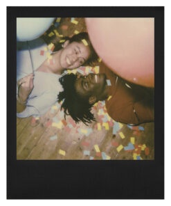 Alternative view of POLAROID COLOR I-TYPE FILM (BLACK FRAME EDITION) 寶麗來即影即有菲林相紙 (黑邊框)