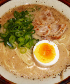 Alternative view of MARUTAI 熊本黑麻油豬骨拉麵 186G (2 人前) (買 1 送 1)