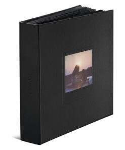 Alternative view of POLAROID 寶麗來即影即有菲林相紙相簿 (160 張照片)